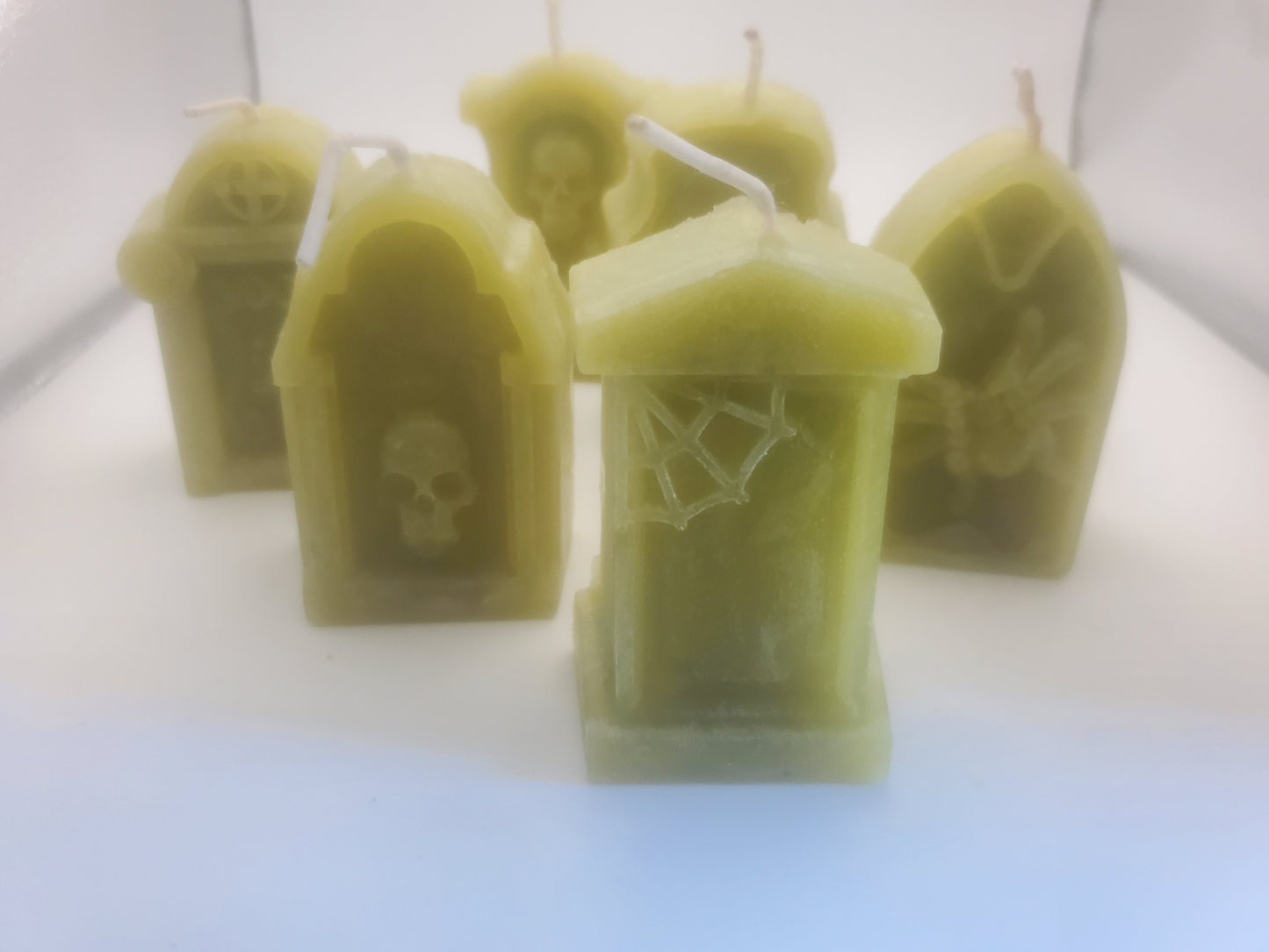 Headstone (Paraffin)