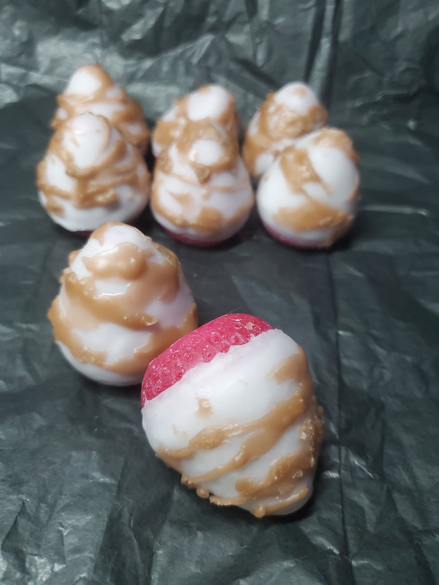 Vinalla creme Dipped Stawberries with milk chocolate drizzle wax melts